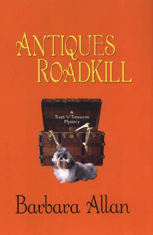 [A Trash 'n' Treasures Mystery 01] • Antiques Roadkill